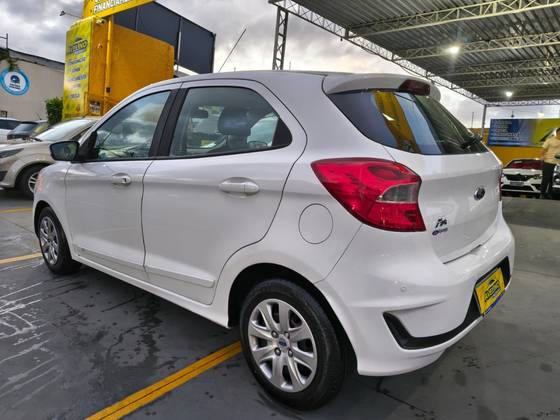 FORD KA 1.0 TI-VCT FLEX SE MANUAL FORD KA 1.0 TI-VCT FLEX SE MANUAL